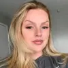 Danielle Brett - @_dabrett - TikTok