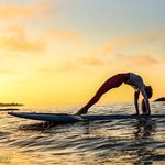 Danielle Brown - @thumbsupyoga - Instagram