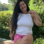 @danielle.burleson37 - Instagram
