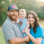 Danielle Burris - @dannie_annie17 - Instagram