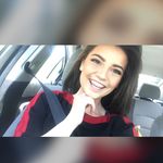 Danielle Burris - @danielleburris_mua - Instagram