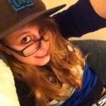Danielle Burrows - @beautystonnerdanni15420 - Instagram