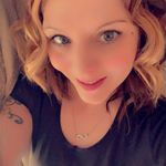 Danielle L-Bursey - @daniellebursey4 - Instagram