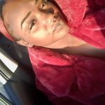 Danielle Bush - @my3__ - Instagram