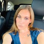 Danielle Danchak - @danielle_butterflie - Instagram