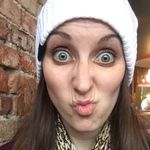 Danielle Button - @d_tea_bee - Instagram