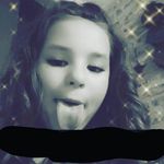 Danielle Butts - @danielle77665 - Instagram