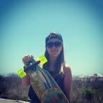 Danielle Cable - @nell_29 - Instagram