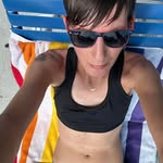 Danielle Calvert - @dcal2369 - Instagram
