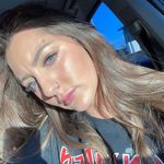 Danielle Calvert - @daniellecali66 - Instagram