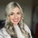 Danielle Carlier - @harleyandhuxleys_homeschool - Instagram