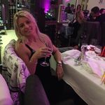 Danielle Caron - @danielle.caron.752 - Instagram