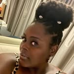 Danielle Clinton - @only1dea_ - Instagram