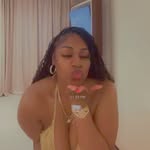 Danielle Clinton - @danielle_clinton - Instagram