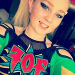 Danielle Cochran - @danielle_cheers78 - Instagram