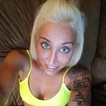 Danielle Conner - @daniconner90 - Instagram