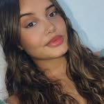 Danielle - @_.danielle_correia - Instagram