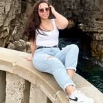 Danielle Correia - @_danielle_n - Instagram