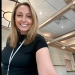 Danielle Crough - @dandrew28 - Instagram