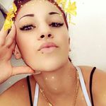 Danielle Fanpage - @_danielledaily - Instagram