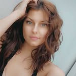 Danielle Richards | Daily Outfits & Motivation - @daaniellerich - Instagram