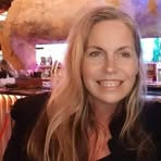 Danielle Darcy - Facebook