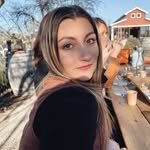Danielle Darrow - @dani_elly123 - Instagram