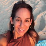 Danielle Day - @nourishinghealthyfamiliesmaui - Instagram