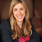 Danielle DeGennaro Manolakos - @danielle_manolakos - Instagram