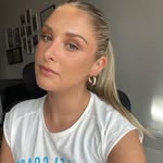 Danielle Devaney - @devaney.danielle - Instagram