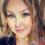 Danielle Dickens - @deasterbunny - Instagram
