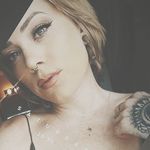 Danielle Dolan - @zenmama_xx - Instagram