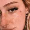Danielle Ernst - @daniyellou - TikTok