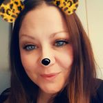 Danielle Everett - @starmonkey3 - Instagram
