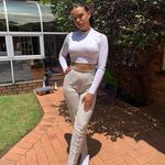 Danielle Ferris - @iamdaniseptember_ - Instagram