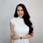 Danielle Flores - @daniellefloresrealtor - Instagram
