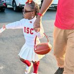 Danielle Flournoy Smith - @danielle.f.smith.50 - Instagram