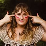 Danielle | Folk Herbalist - @rootandwandercollective - Instagram