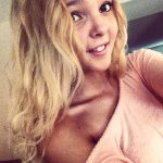 Danielle Gervais - @daninalei - Instagram