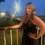 Danielle Gladney - @drglad74 - Instagram