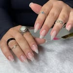 Danielle Goes | Nails designer - @unhasdaninails - Instagram