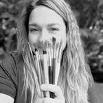 Danielle Golinski | Illustrator + Designer - @daniellegolinskistudio - Instagram