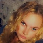 Danielle Louise Grayson - @danielle__grayson - Instagram