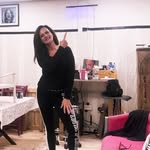 Danielle Griffiths - @bespokebydanielle - Instagram