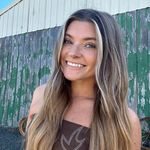 D A N I E L L E - @danielle.groth - Instagram
