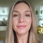 Danielle Hallas - Facebook