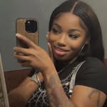 Danielle Harding - @sweetbrown_skin - Instagram