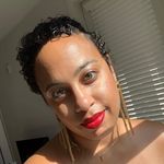 Danielle Harling - @lushworthy - Instagram