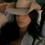 Danielle Haxton - @daniellehaxtonmua - Instagram