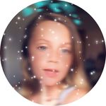 danielle henley💗 - @goawayunlessiknowyou - Instagram